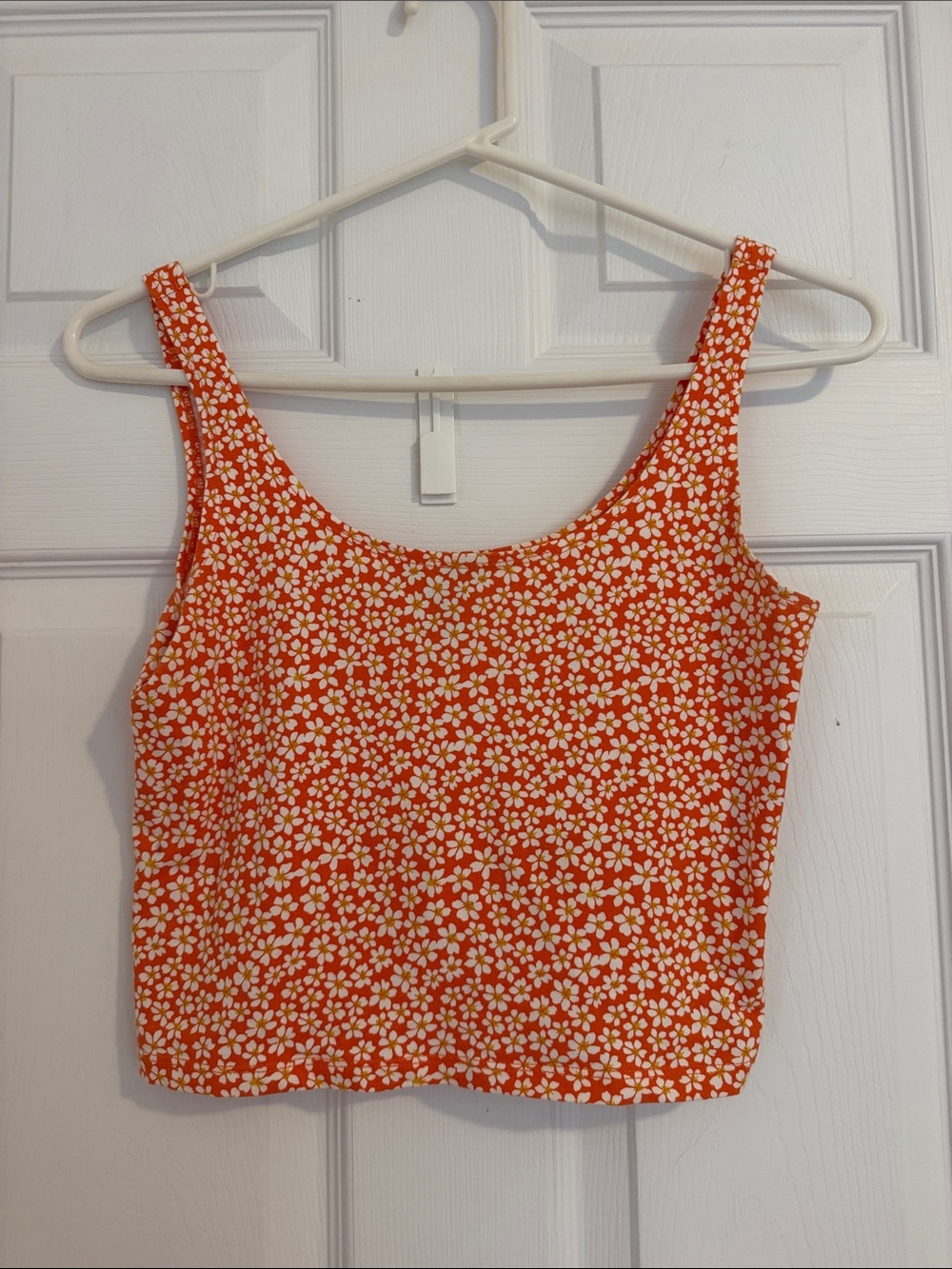Forever 21 Cropped Floral Tank Top